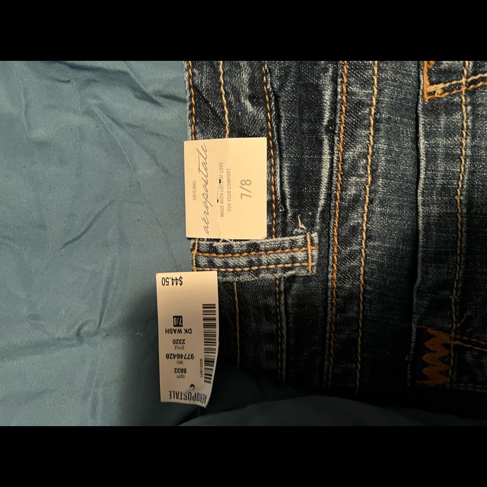 Capris - Picture 5 of 5